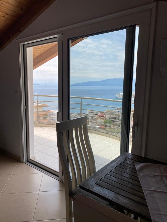 L.T. Apartment 5Th Street Sarande Bagian luar foto